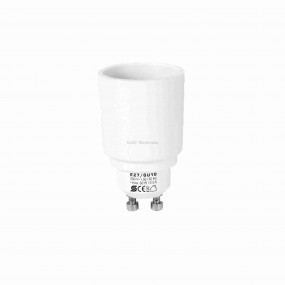 Foglalat átalakító adapter