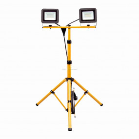 Állványos LED-es fényvető