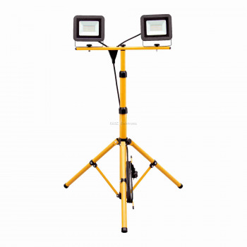 Állványos LED-es fényvető