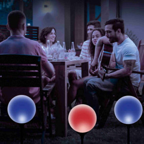 Napelemes kerti lámpa