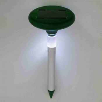 Napelemes vakondriasztó karó LED fénnyel, 800 nm Napelemes vakondriasztó karó LED fénnyel, 800 nm